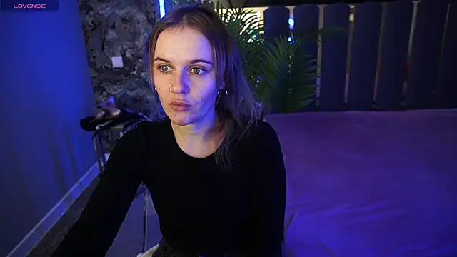 MaribelRiverr  online show from 11.03.25