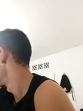 Juan Vas online show from 03.05.25