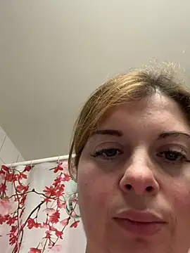 Lombada online show from 02.04.26