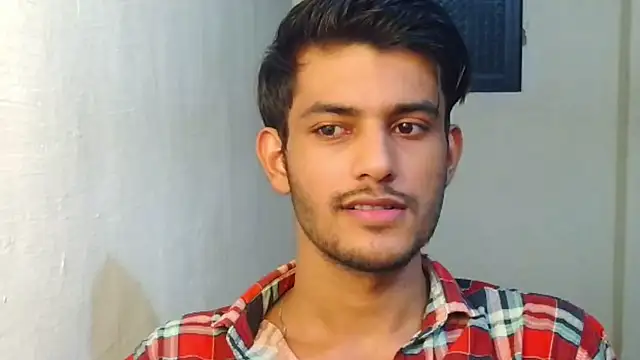 Snapshot of kingkartik7 chatting on 11.02.25 kingkartik7 online show from 11.02.25