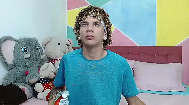 tylor boy online show from 01.24.25