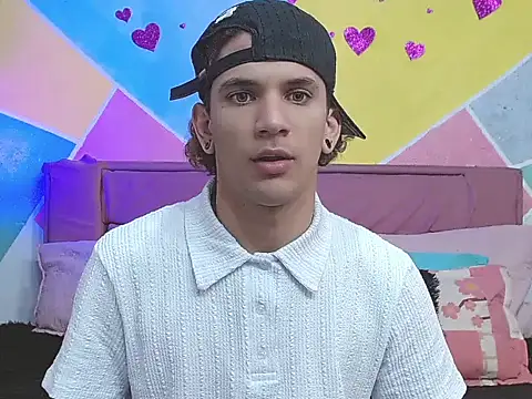 tylor boy online show from 09.15.25