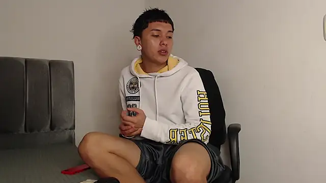 alex-lover online show from 03.05.25