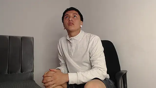 alex-lover online show from 09.20.25