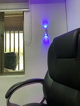 Milff parkerrr online show from 03.25.26