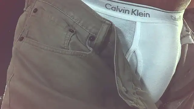 briefsguy4lifexh online show from 03.22.26