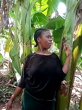 Black juicy24 online show from 02.01.25