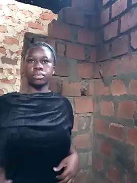 Black juicy24 online show from 10.04.25