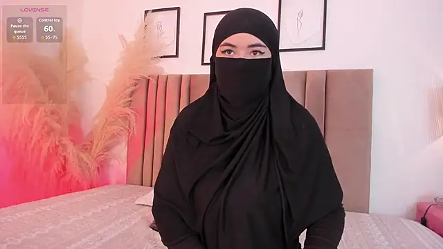 Snapshot of samaara_ chatting on 10.04.25 samaara online show from 10.04.25