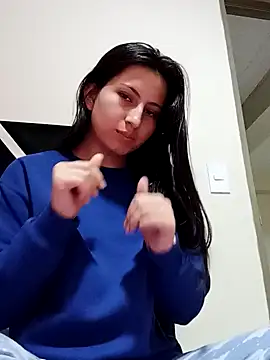 Snapshot of Salomecam30 chatting on 01.28.25 Salomecam30 online show from 01.28.25