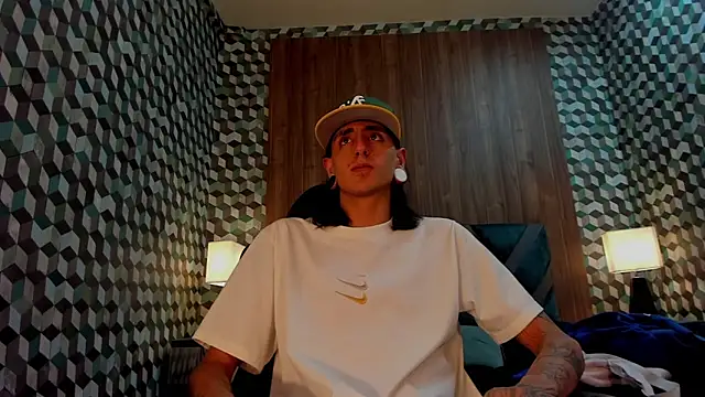 Matthew Dixonn online show from 01.25.25