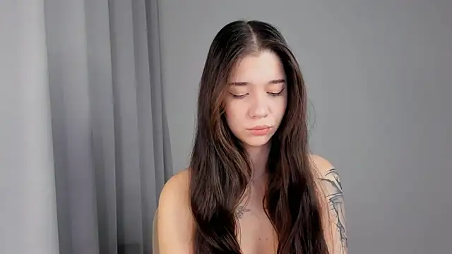 Butterflys1268 online show from 11.19.25