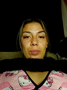 Snapshot of Sweel_Leyva18 chatting on 12.13.24 Sweel Leyva18 online show from 12.13.24