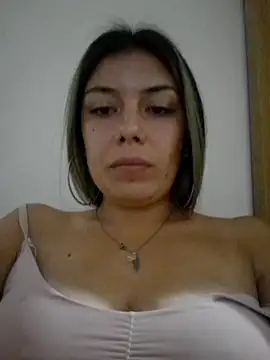Snapshot of Sweel_Leyva18 chatting on 01.30.25 Sweel Leyva18 online show from 01.30.25