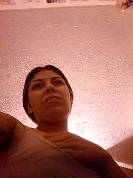 Snapshot of Sweel_Leyva18 chatting on 03.19.25 Sweel Leyva18 online show from 03.19.25