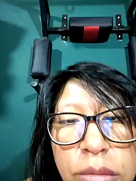 Giviper1 online show from 12.18.24