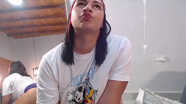 Luna Florez online show from 12.07.24