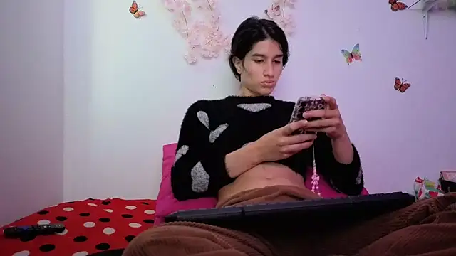 Safiro Queen online show from 11.15.25