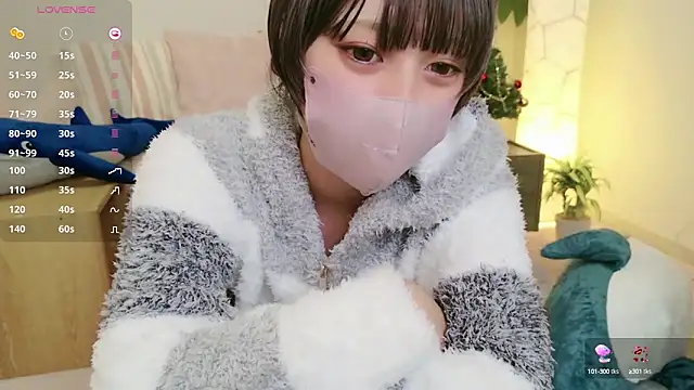 Snapshot of cohaku_329 chatting on 12.12.24 cohaku 329 online show from 12.12.24