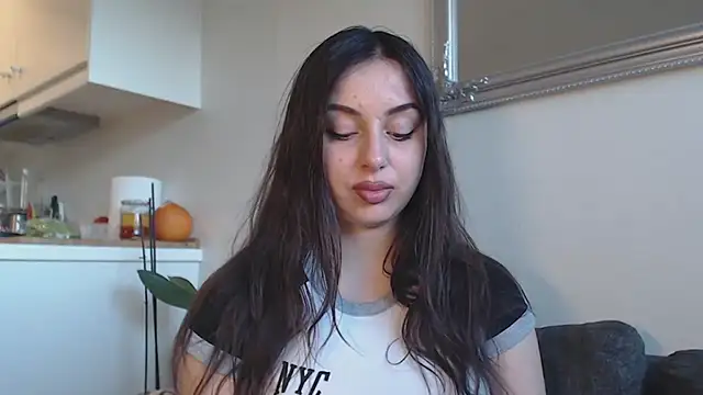 Snapshot of courtneyPerfect chatting on 12.09.24 courtneyPerfect online show from 12.09.24