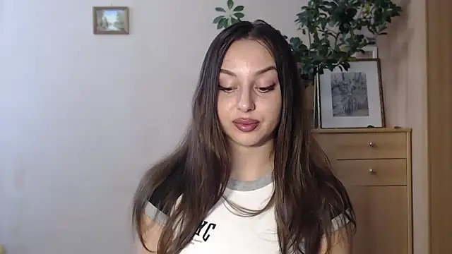 Snapshot of courtneyPerfect chatting on 01.15.25 courtneyPerfect online show from 01.15.25