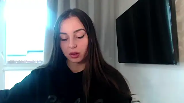 Snapshot of courtneyPerfect chatting on 10.16.25 courtneyPerfect online show from 10.16.25