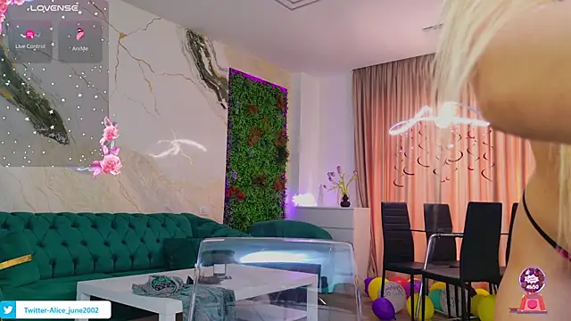 emily bloom online show from 03.13.25