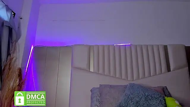 queen angelique online show from 01.23.25