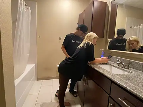 girlfriendmissy online show from 12.28.24