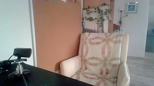 ReifeVenna online show from 12.19.24