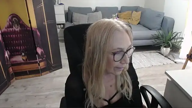 sofia xkiss online show from 03.29.26