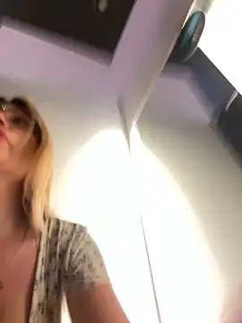 justmila online show from 09.25.25