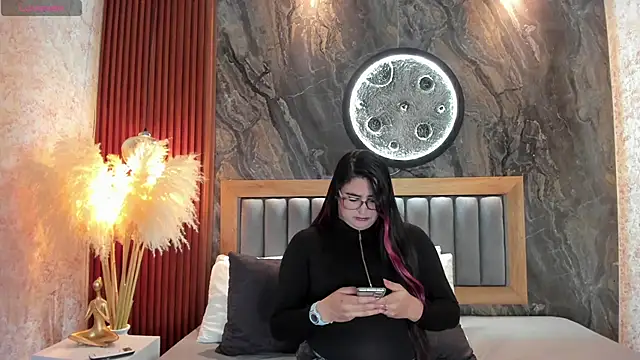 BellaPeers  online show from 11.16.25