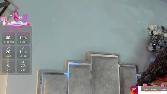 Snapshot of Maaracooper chatting on 11.26.25 Maaracooper online show from 11.26.25