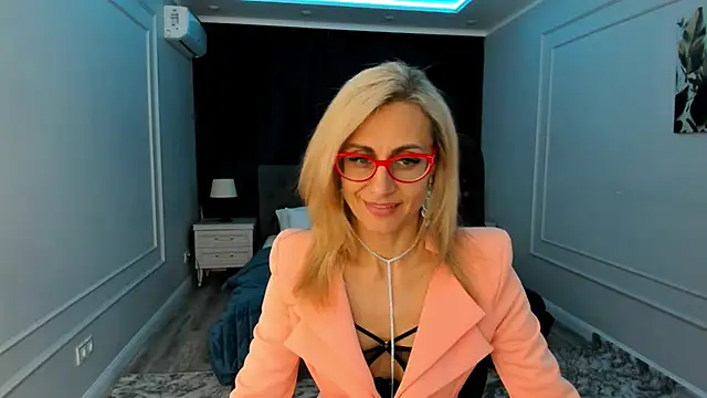 MuseOfStage online show from 03.17.25