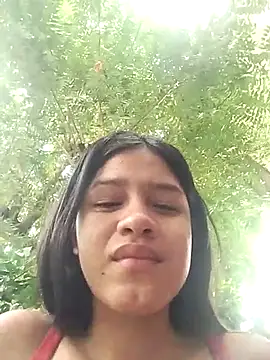 Snapshot of Little_Pau_Dirty chatting on 01.17.25 Little Pau Dirty online show from 01.17.25