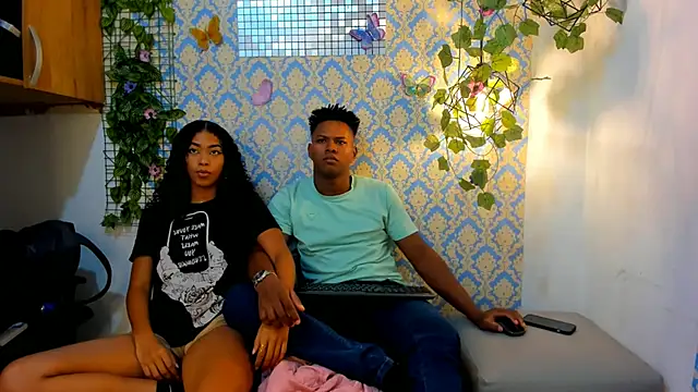 sasha fox00 online show from 03.13.25