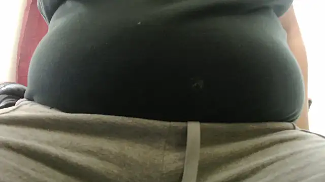 Snapshot of EmmyHorny_ chatting on 11.08.25 EmmyHorny online show from 11.08.25