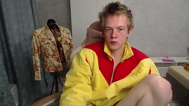 sweetserenity5 online show from 02.14.25