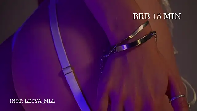 wowmolly online show from 03.16.25