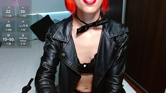 Snapshot of Persefonefire chatting on 12.09.24 Persefonefire online show from 12.09.24