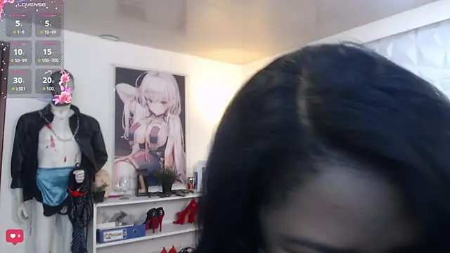 Snapshot of Keilathompson chatting on 12.18.25 Keilathompson online show from 12.18.25