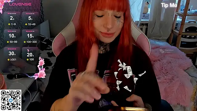 b1gBlushkk online show from 09.14.25