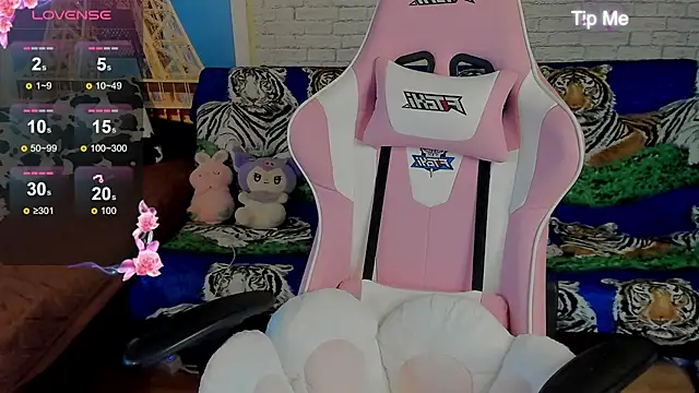 b1gBlushkk online show from 10.04.25