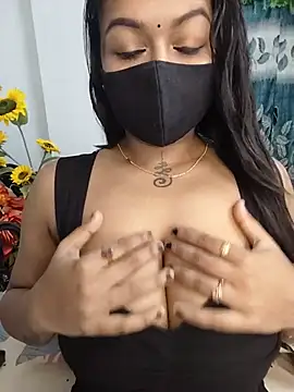 Snapshot of Sexy_Anika-for_you chatting on 06.24.26 Sexy Anika-for you online show from 06.24.26