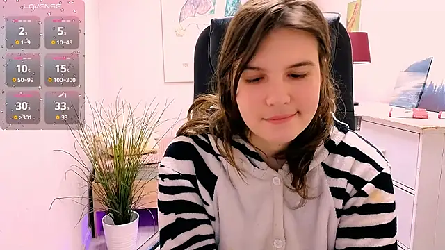 Ruyjin Choi online show from 01.25.25