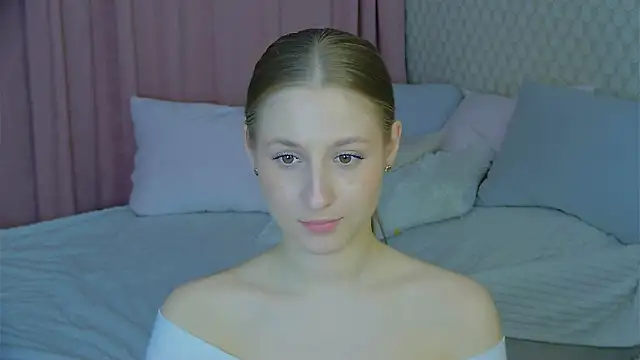 BritneyCruze online show from 03.05.25