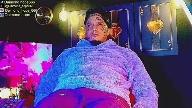 Snapshot of daimond_hope666 chatting on 01.16.26 daimond hope666 online show from 01.16.26