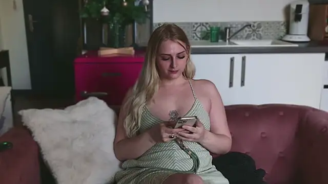 ce leste   online show from 12.17.24