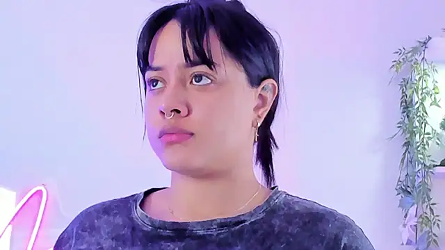 MaddyParisi online show from 03.21.25